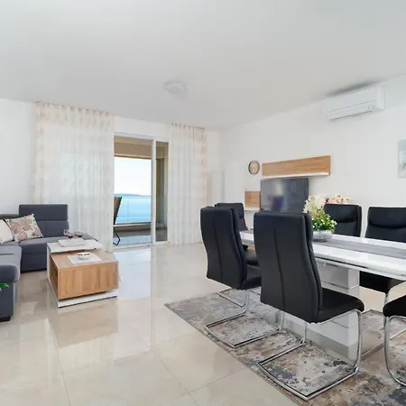 Sea View Apartment Ema Split Exterior photo